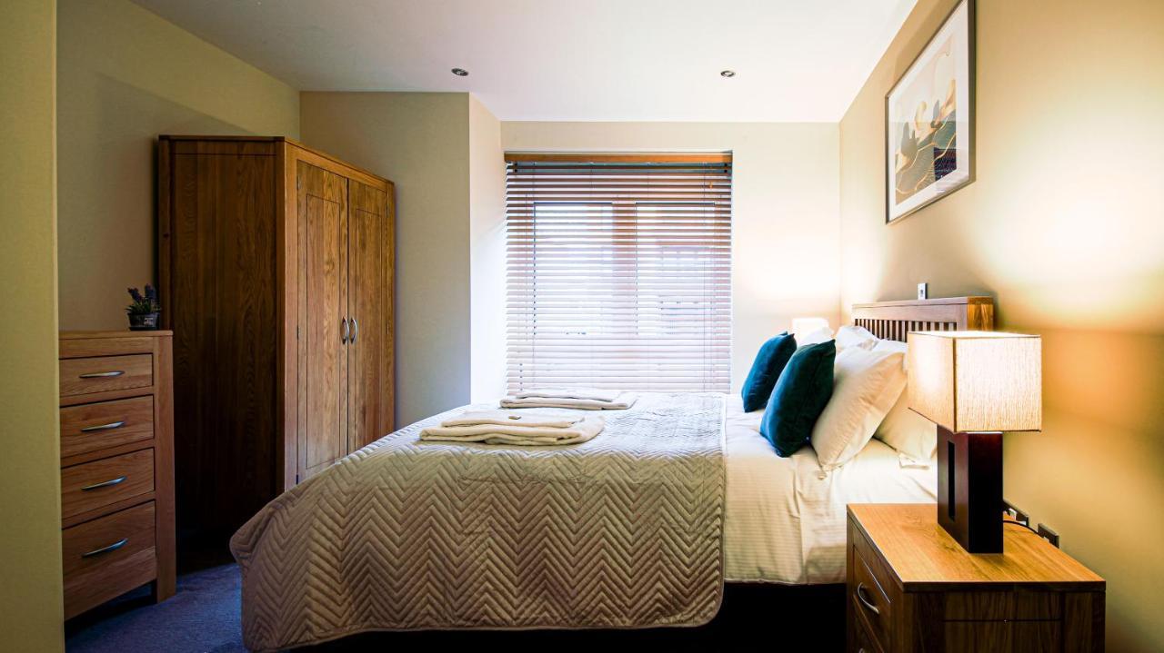 Superb City Center 1 Or 2 Bedroom Apts King Bed Southampton Extérieur photo