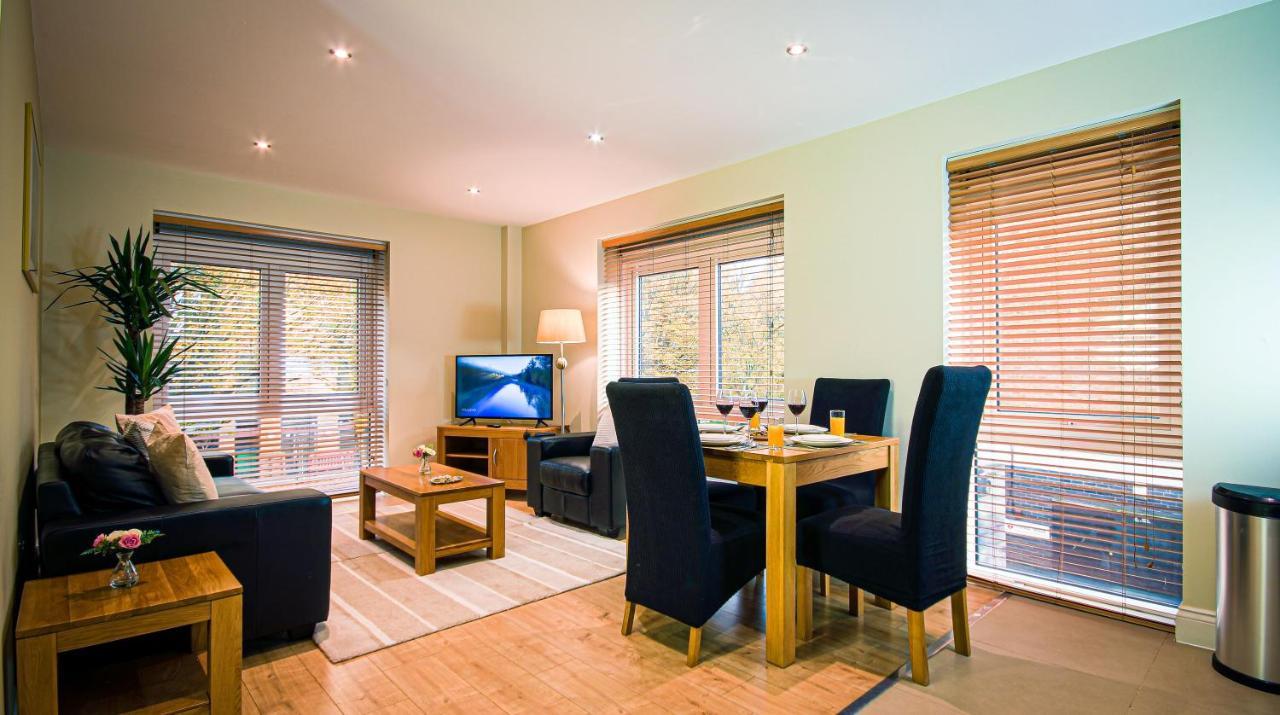 Superb City Center 1 Or 2 Bedroom Apts King Bed Southampton Extérieur photo